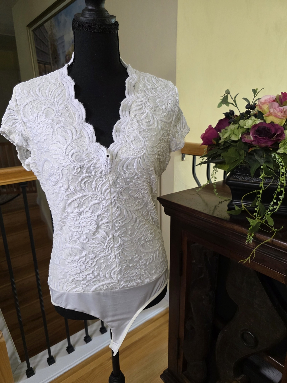 bebe White Lace Scallop Neck Bodysuit
